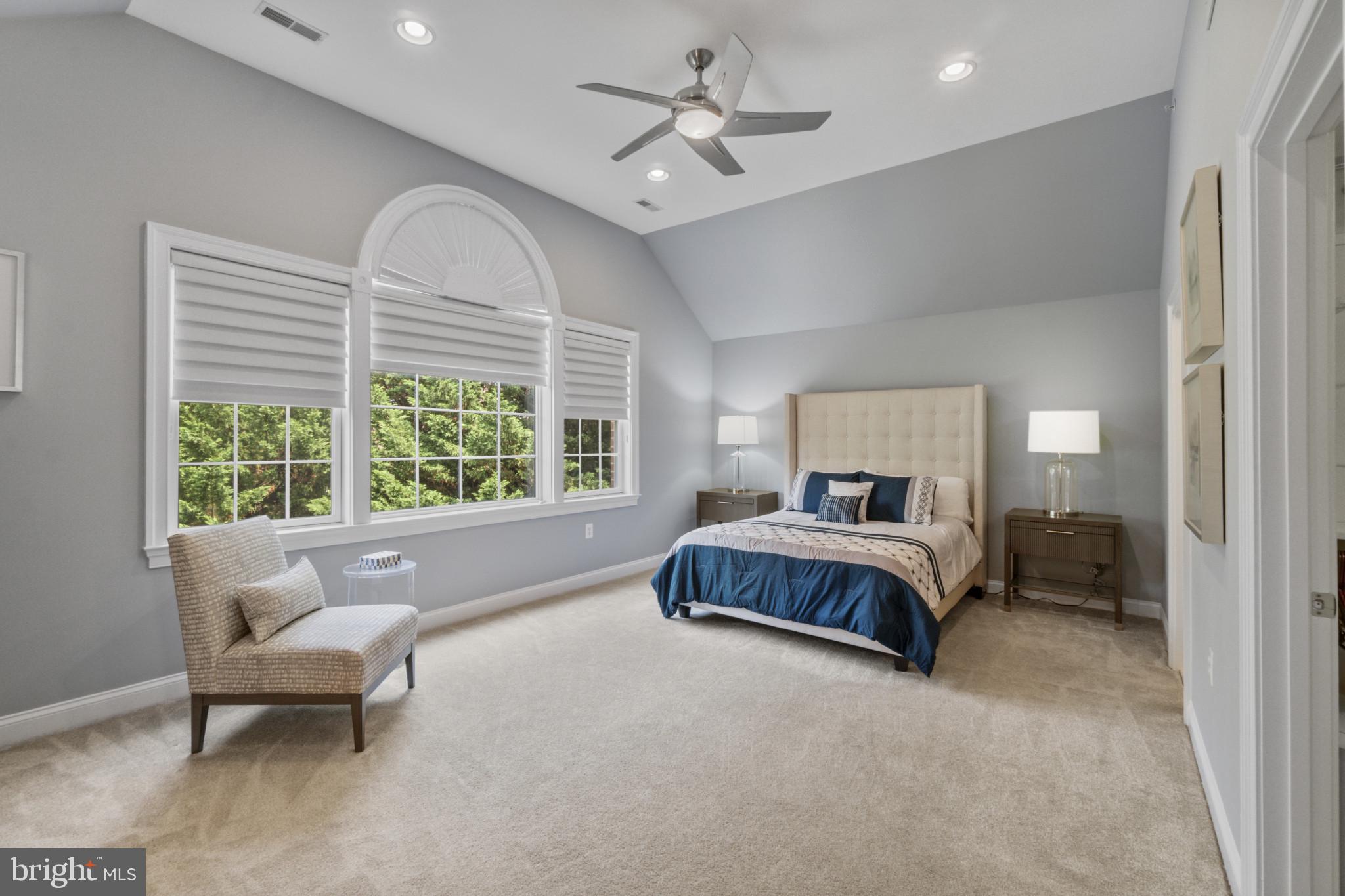 DUNLOY TOWNHOME - Residential