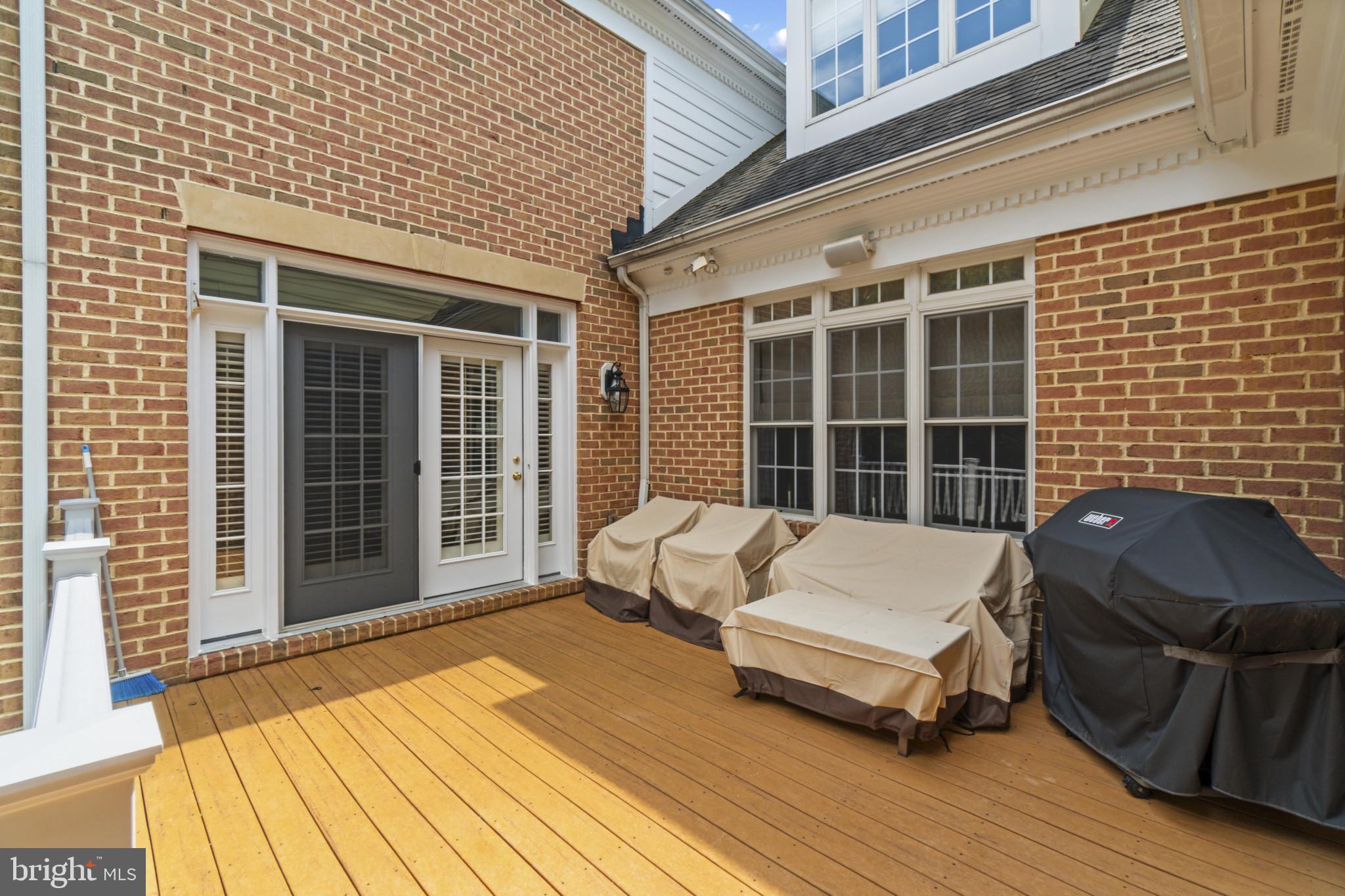 DUNLOY TOWNHOME - Residential