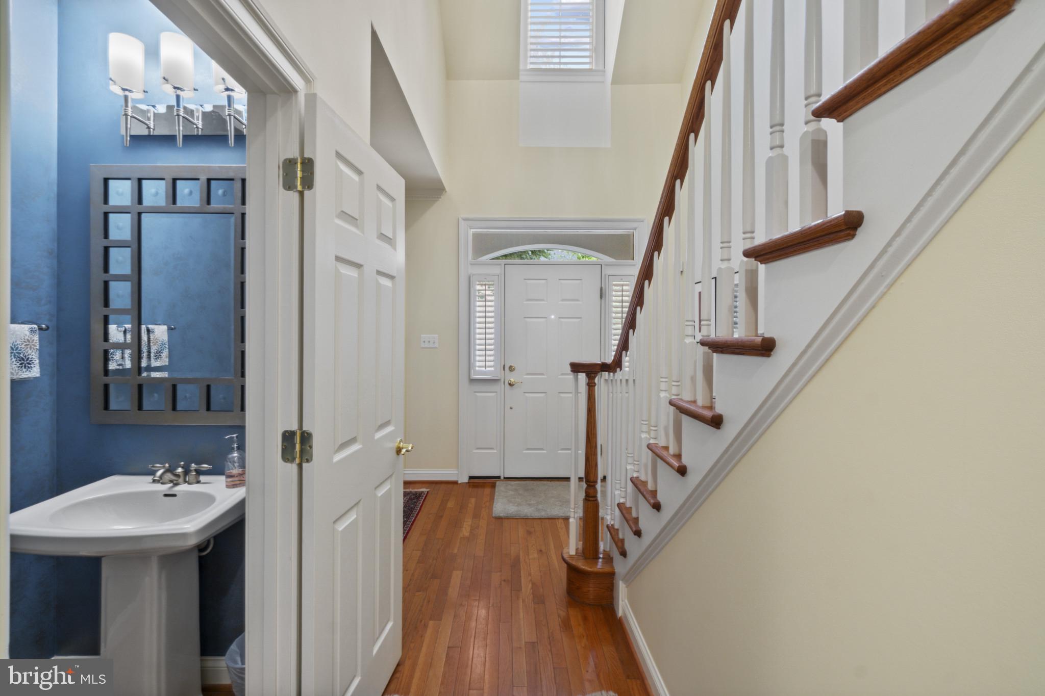 621 DUNLOY COURT
