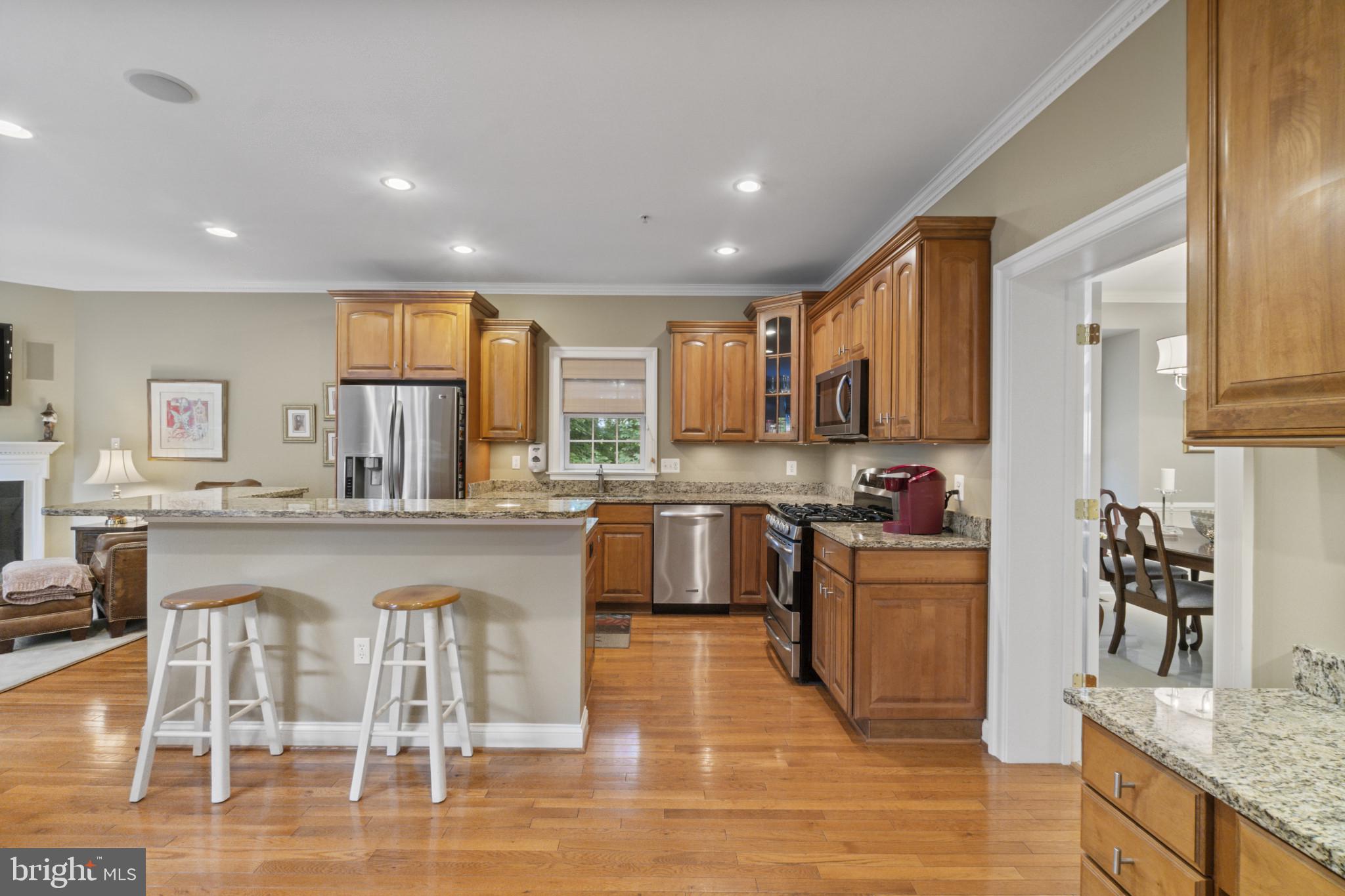 DUNLOY TOWNHOME - Residential