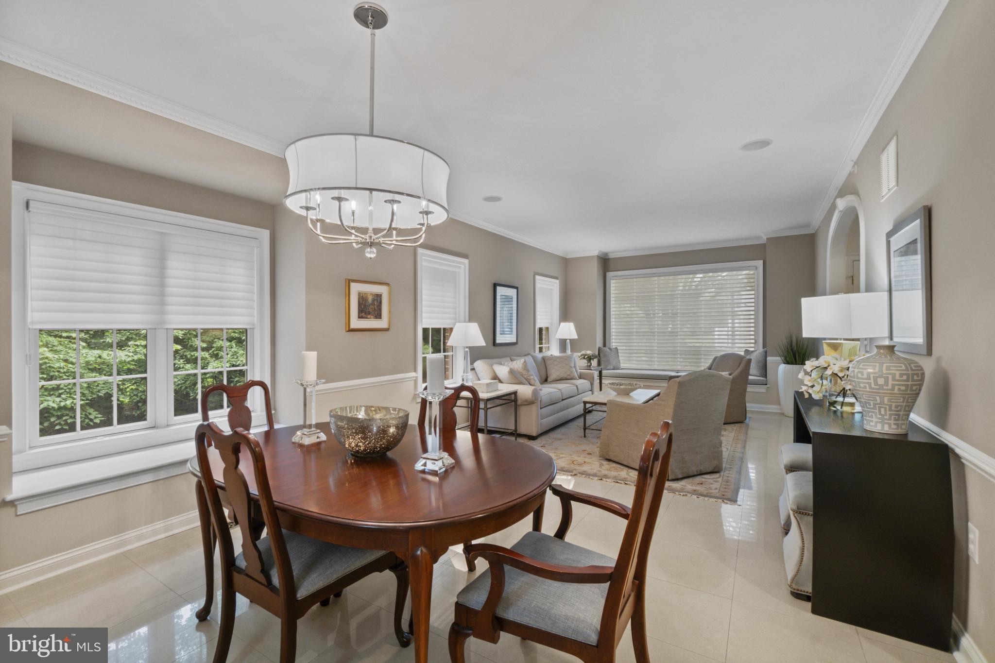 DUNLOY TOWNHOME - Residential