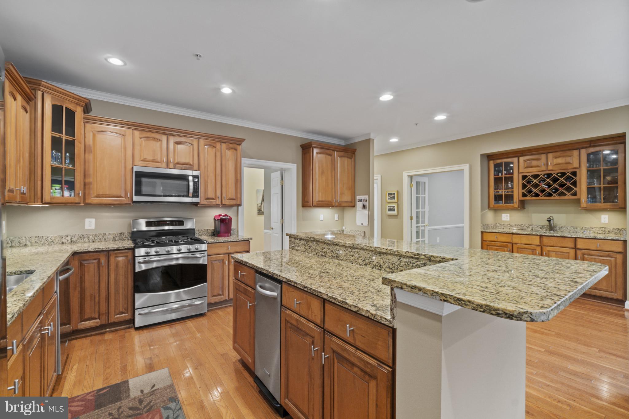 DUNLOY TOWNHOME - Residential