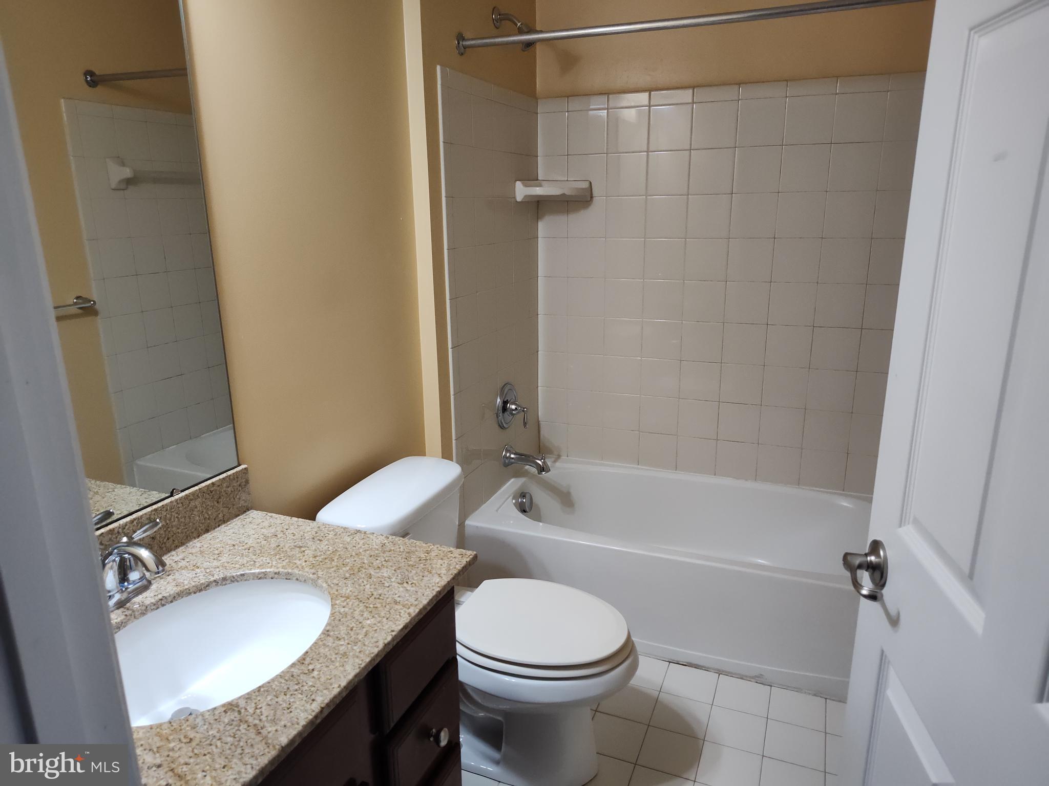 BUCKINGHAM - Residential Lease