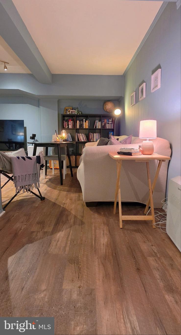 PARK GLEN HEIGHTS - Residential
