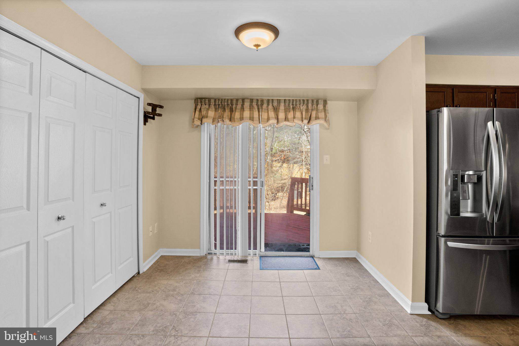 WILLOWOOD - Residential Lease