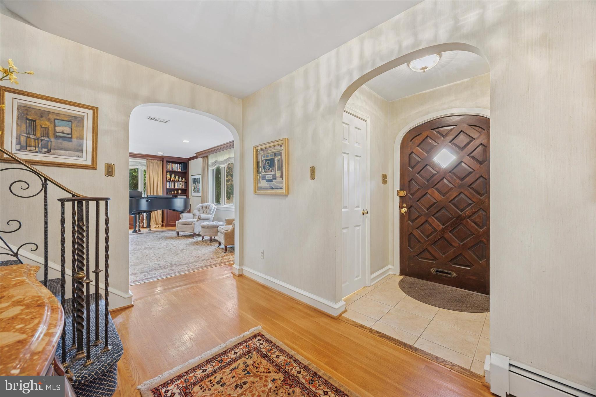 1354 DRAYTON LANE