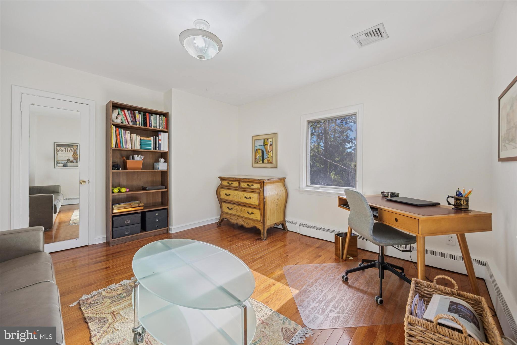 WYNNEWOOD - Residential