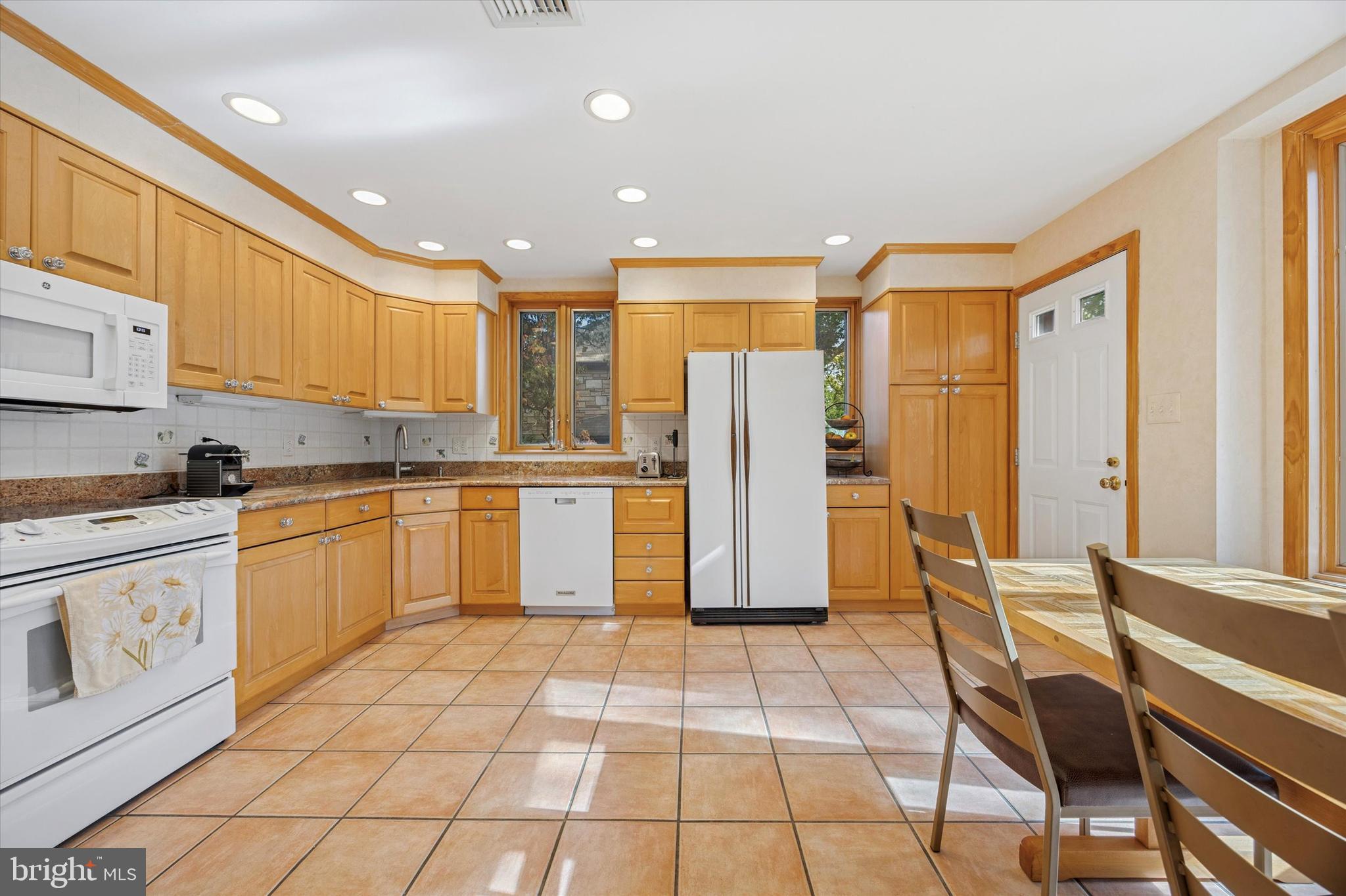 WYNNEWOOD - Residential