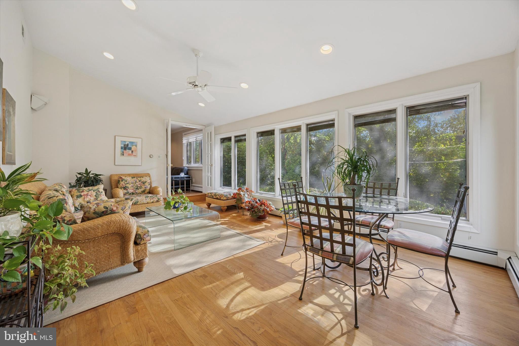 WYNNEWOOD - Residential