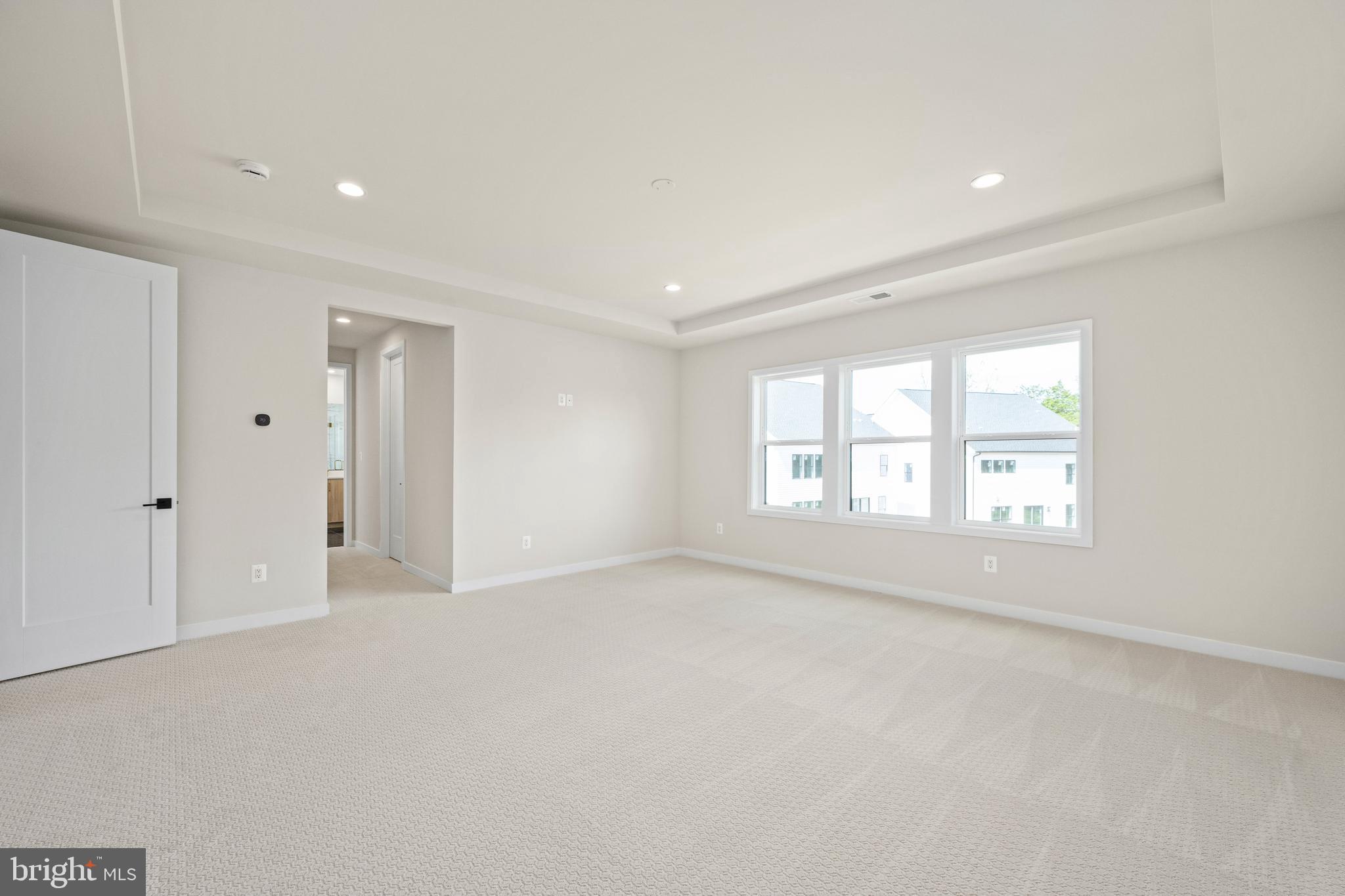 PARKSIDE VILLAGE - Residential