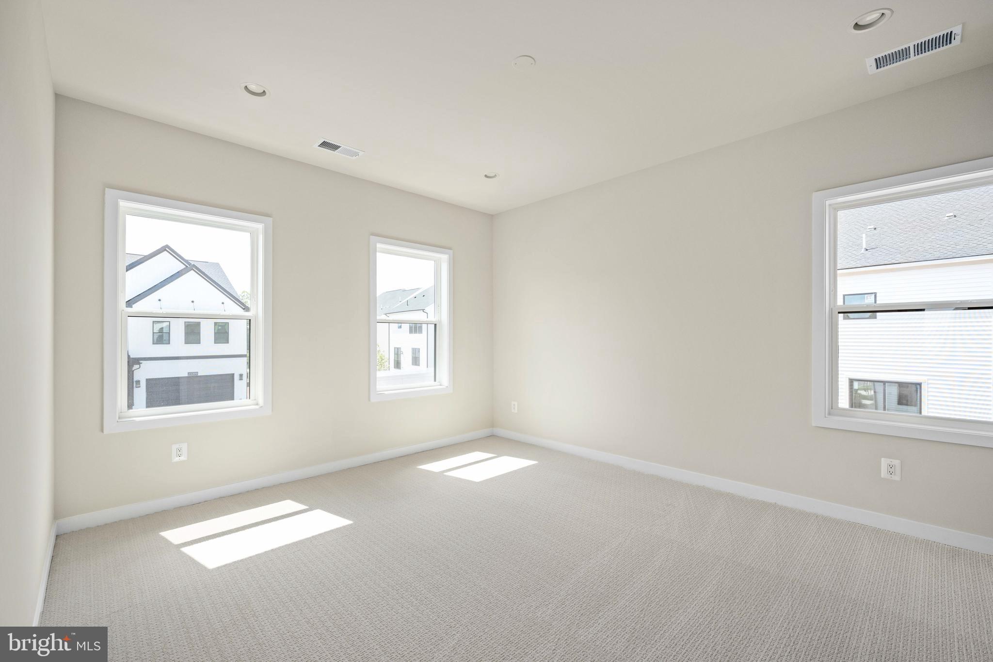 PARKSIDE VILLAGE - Residential