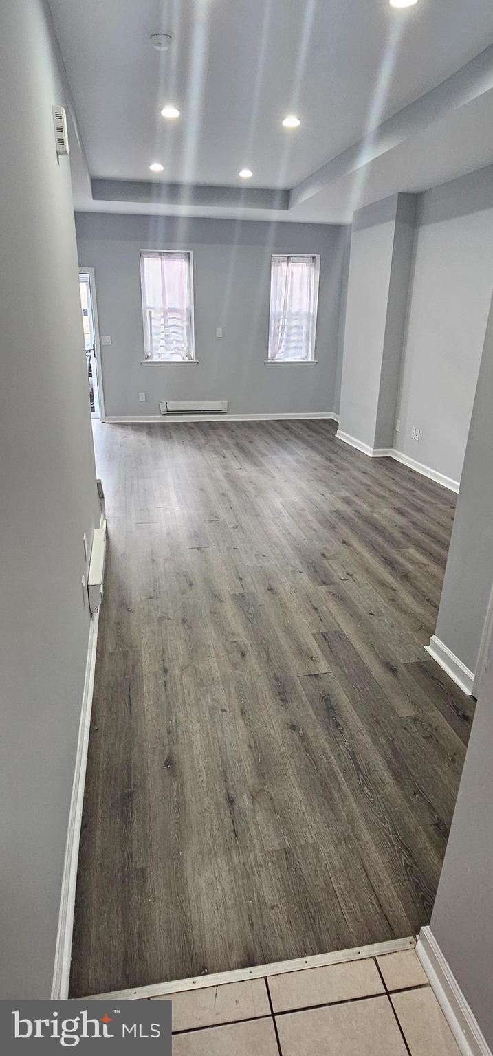 NORRIS SQUARE - Residential