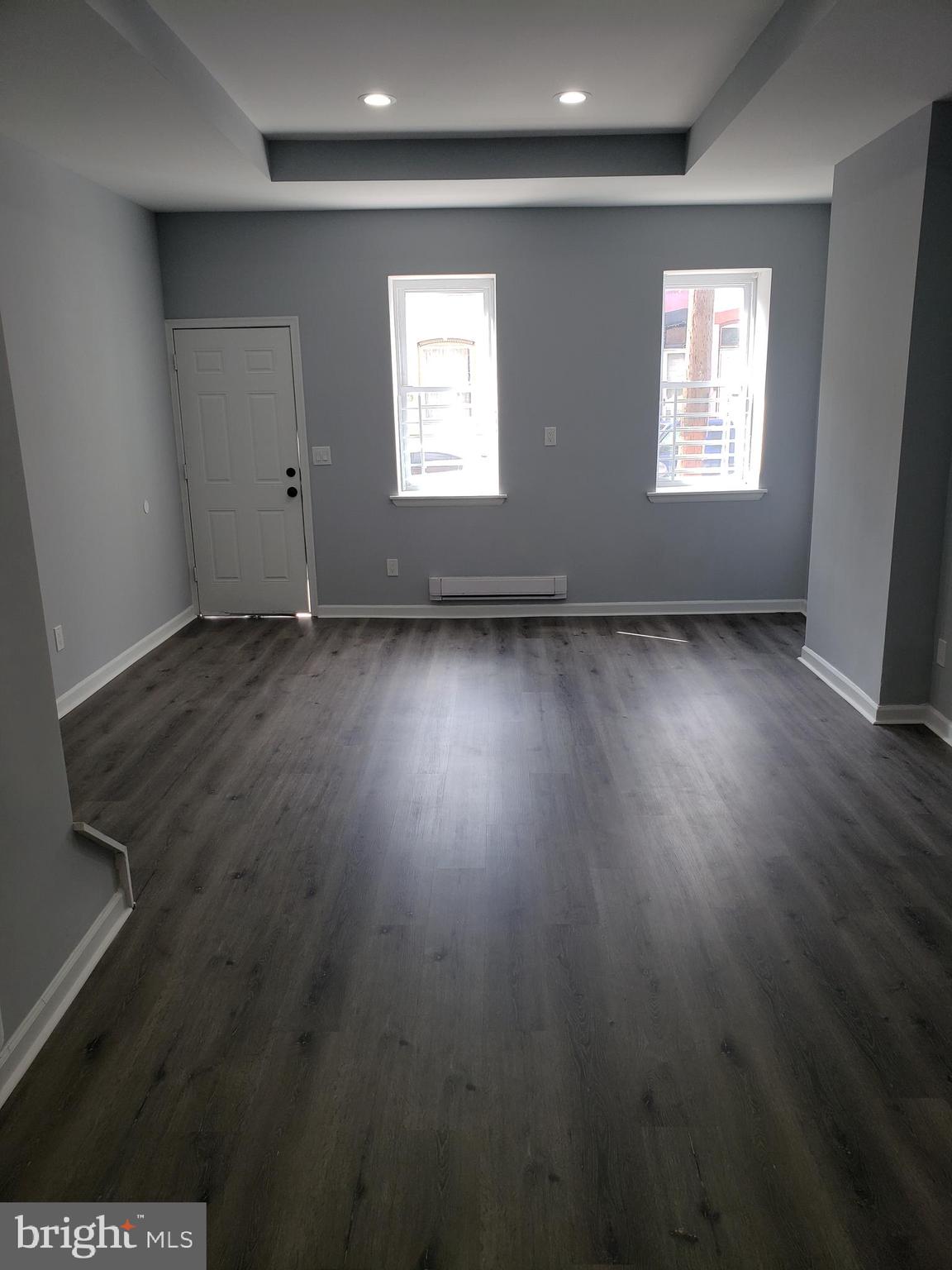 NORRIS SQUARE - Residential