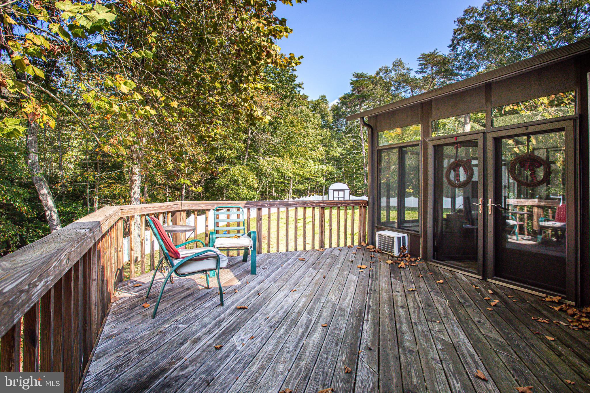 MEADOW CREEK MANOR - Residential