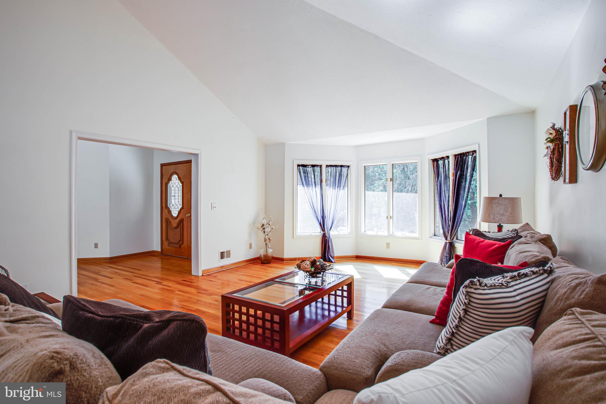 MEADOW CREEK MANOR - Residential