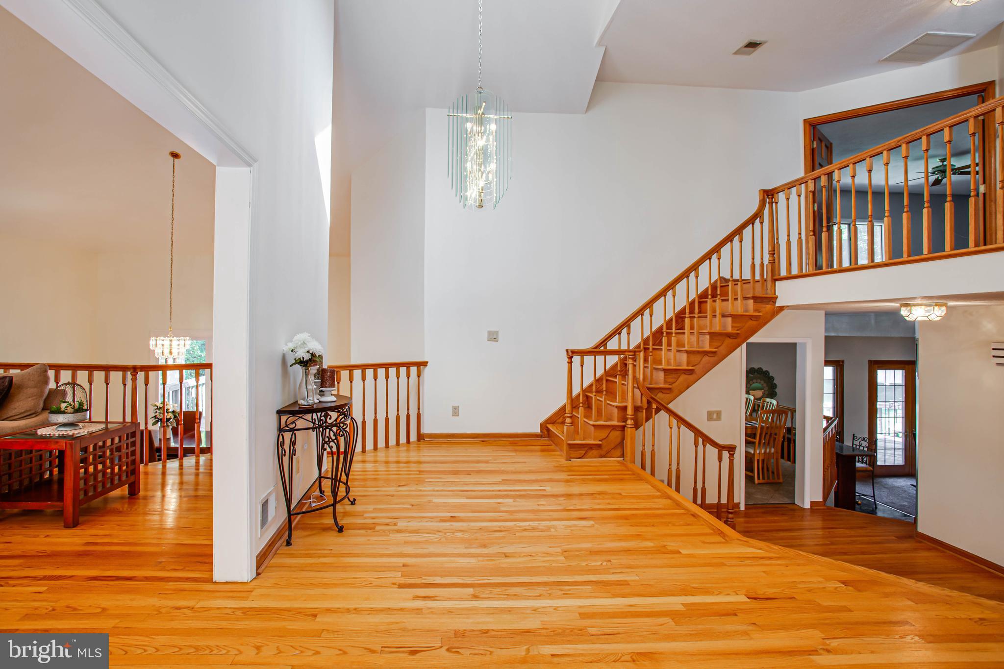 MEADOW CREEK MANOR - Residential