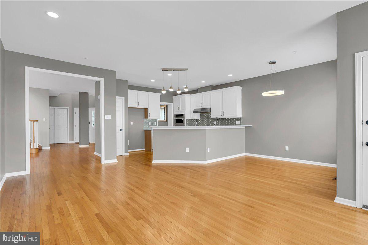 WHITELAND WOODS - Residential