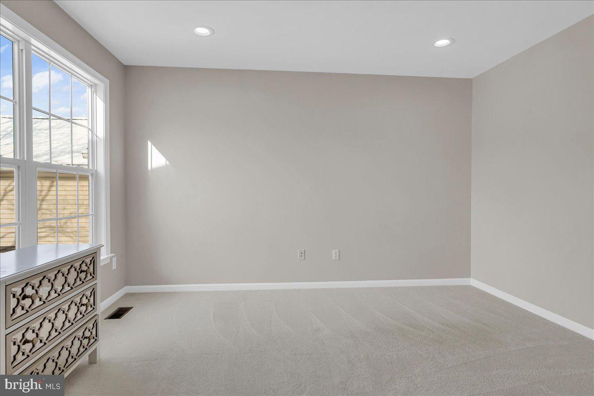 WHITELAND WOODS - Residential