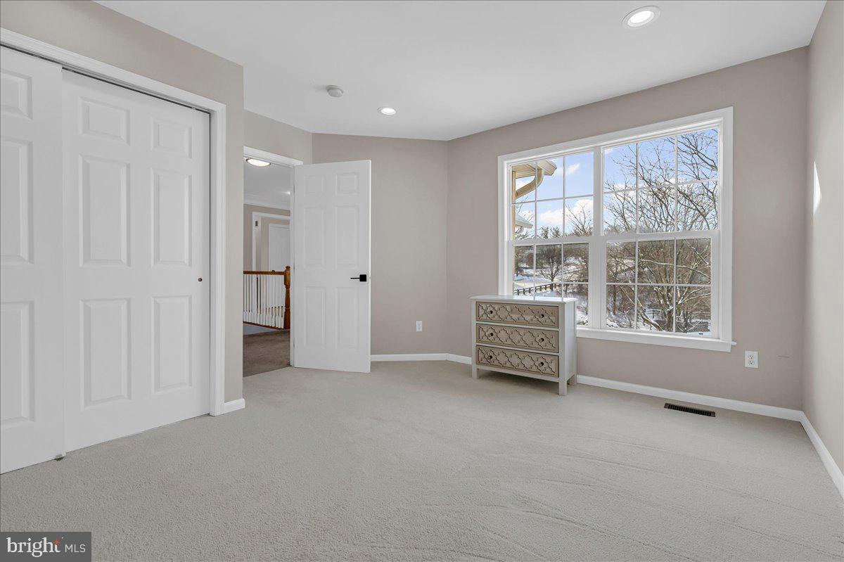 WHITELAND WOODS - Residential