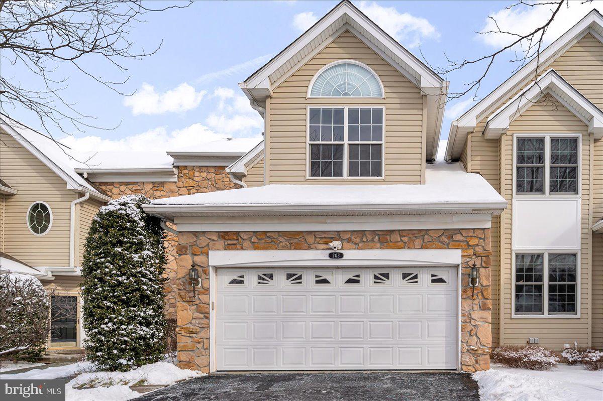 This beautifully designed carriage home features a grand entrance hall with a breathtaking top-to-bottom view, creating an open and elegant ambiance. The spacious living room seamlessly connects to a lovely deck, offering spectacular views—perfect for outdoor relaxation and entertaining.
At the heart of the home is a modern kitchen, complete with ample cabinetry, sleek countertops, and high-end appliances. It flows effortlessly into the dedicated dining area, making it ideal for family gatherings and special occasions. The main level offers open and inviting living spaces, enhancing the home’s elegant design. On the first upper level, you’ll find three spacious bedrooms, including a massive master suite with an attached bathroom for ultimate comfort. The second upper level features a versatile bonus room, perfect for a media room, extra bedroom, or home office. A standout feature is the fully finished underground basement, providing additional living space with endless possibilities. The garage boasts an epoxy-coated floor, adding both durability and style.
Located in prime Exton, this home is just 5 minutes from shopping malls, movie theaters, grocery stores, and all essential amenities!
Don’t miss out on this exceptional home with stunning deck views—a perfect blend of style, comfort, and convenience!