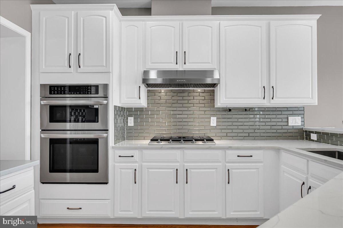 WHITELAND WOODS - Residential