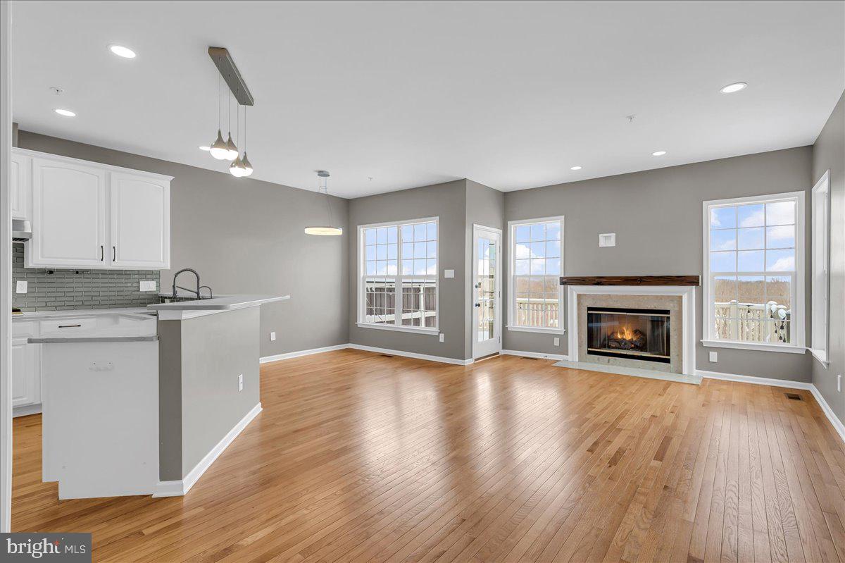 WHITELAND WOODS - Residential