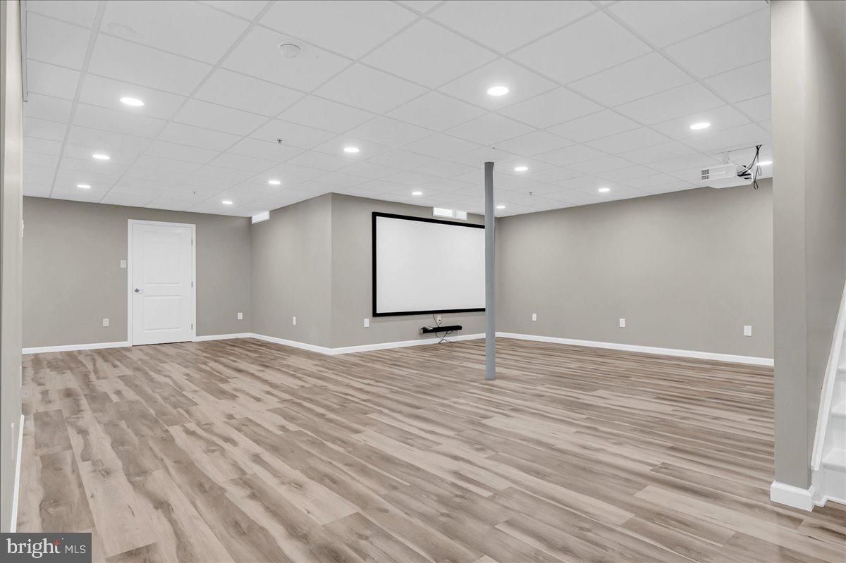 WHITELAND WOODS - Residential