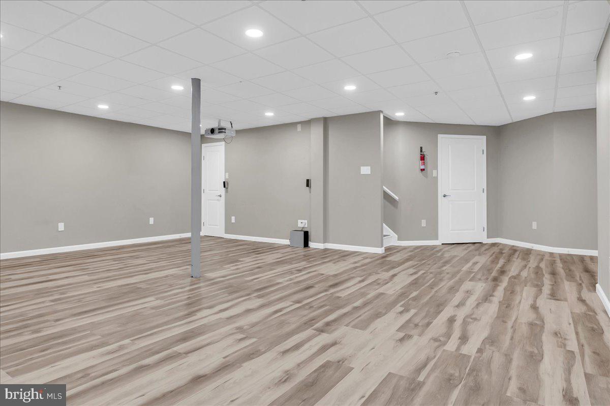 WHITELAND WOODS - Residential