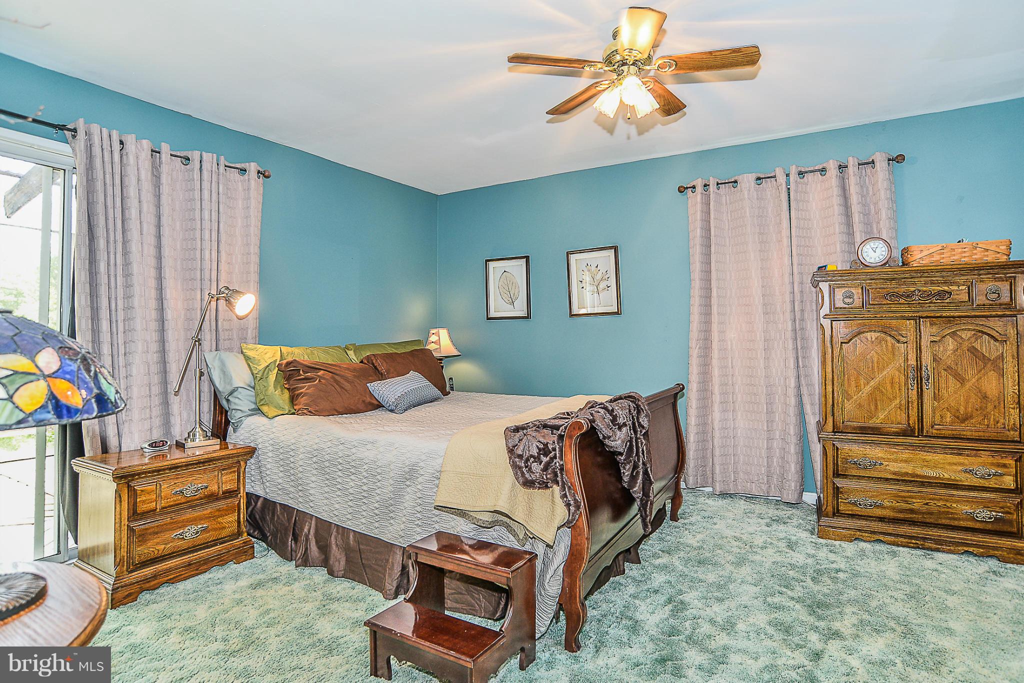 NEWINGTON WOODS - Residential