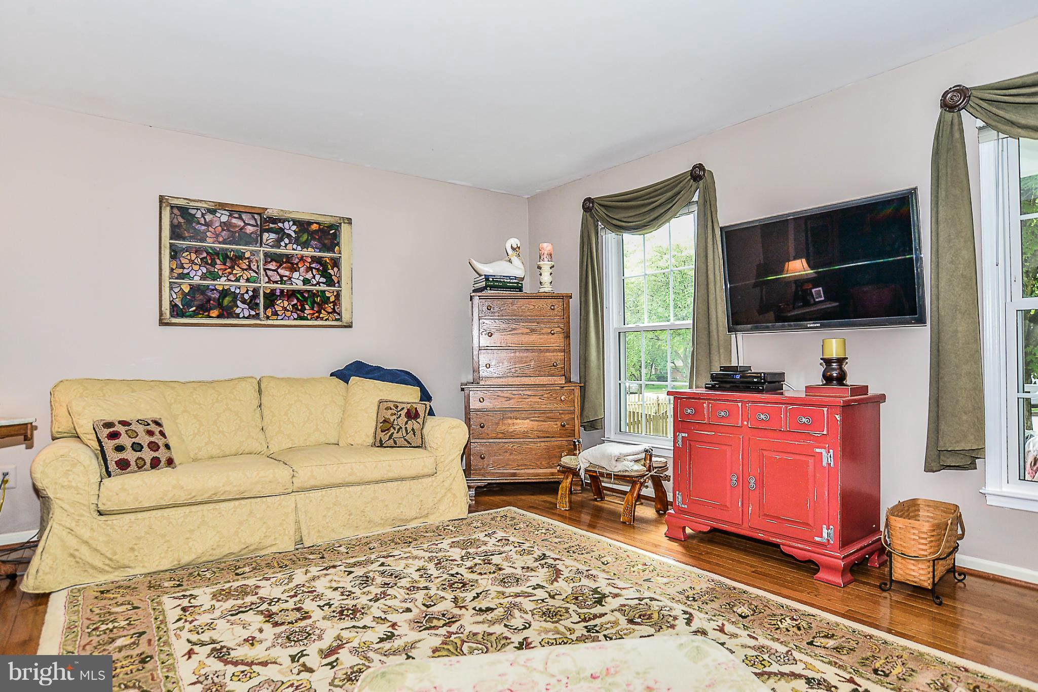 NEWINGTON WOODS - Residential