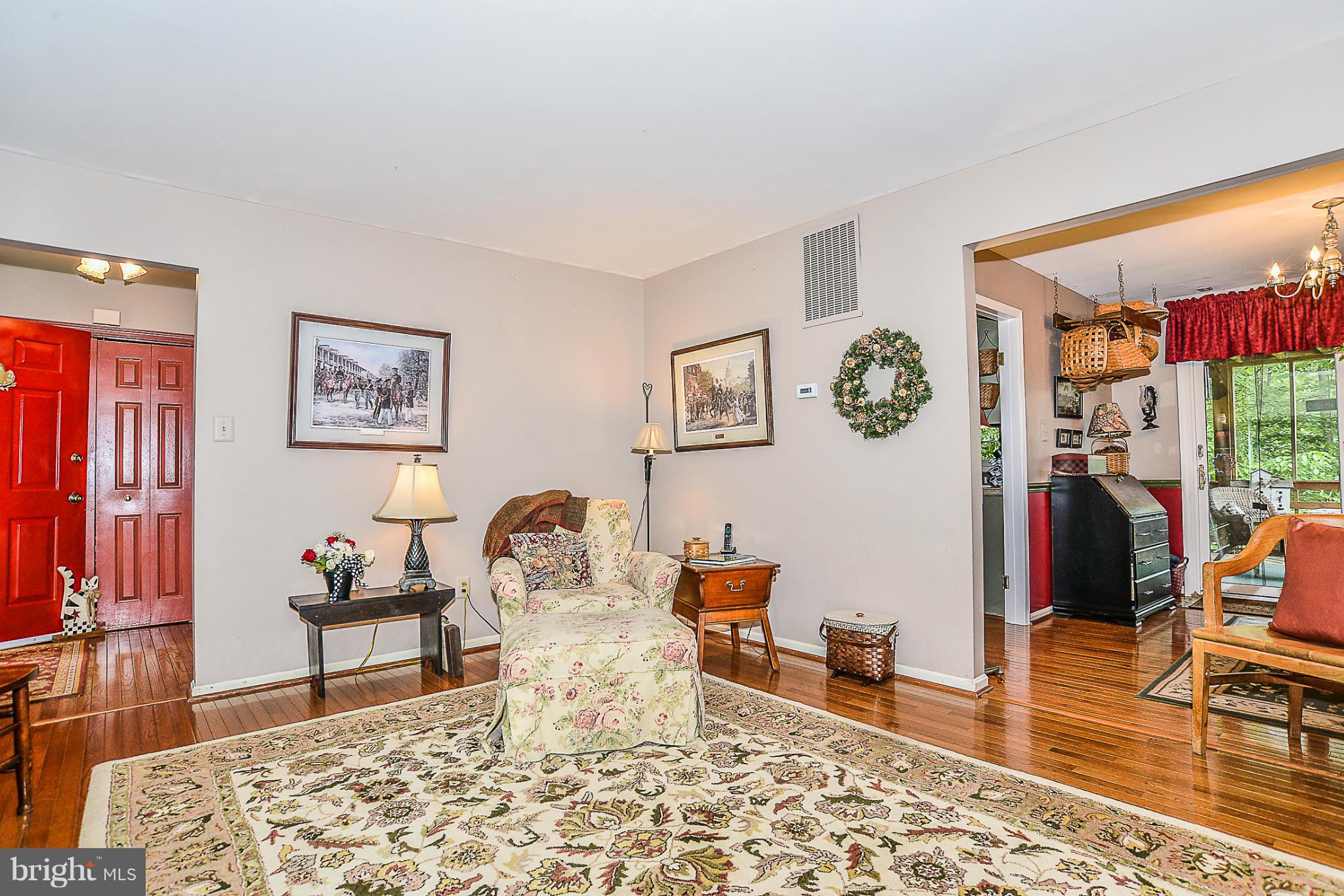 NEWINGTON WOODS - Residential