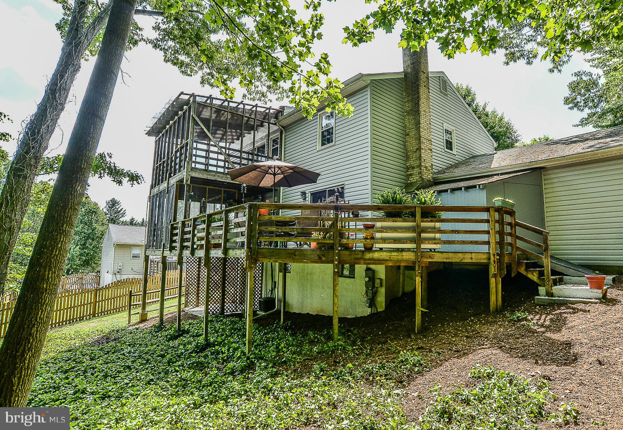 NEWINGTON WOODS - Residential