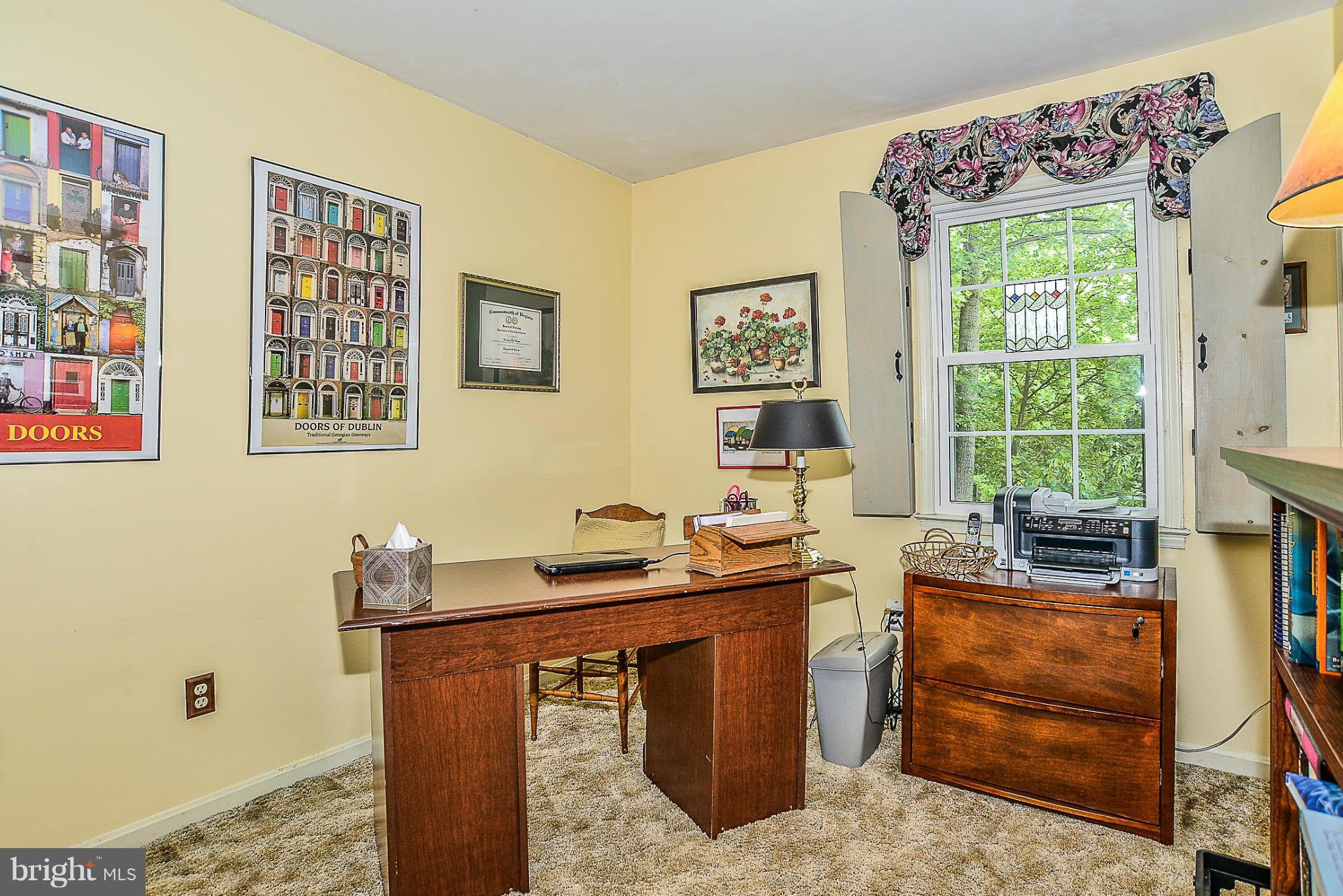 NEWINGTON WOODS - Residential