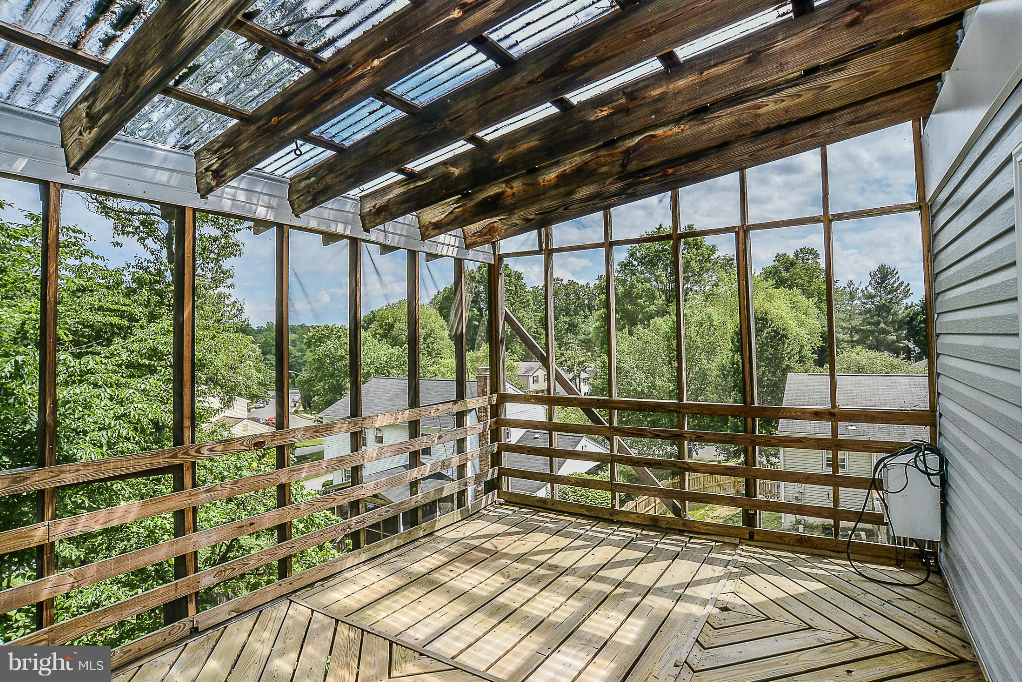 NEWINGTON WOODS - Residential