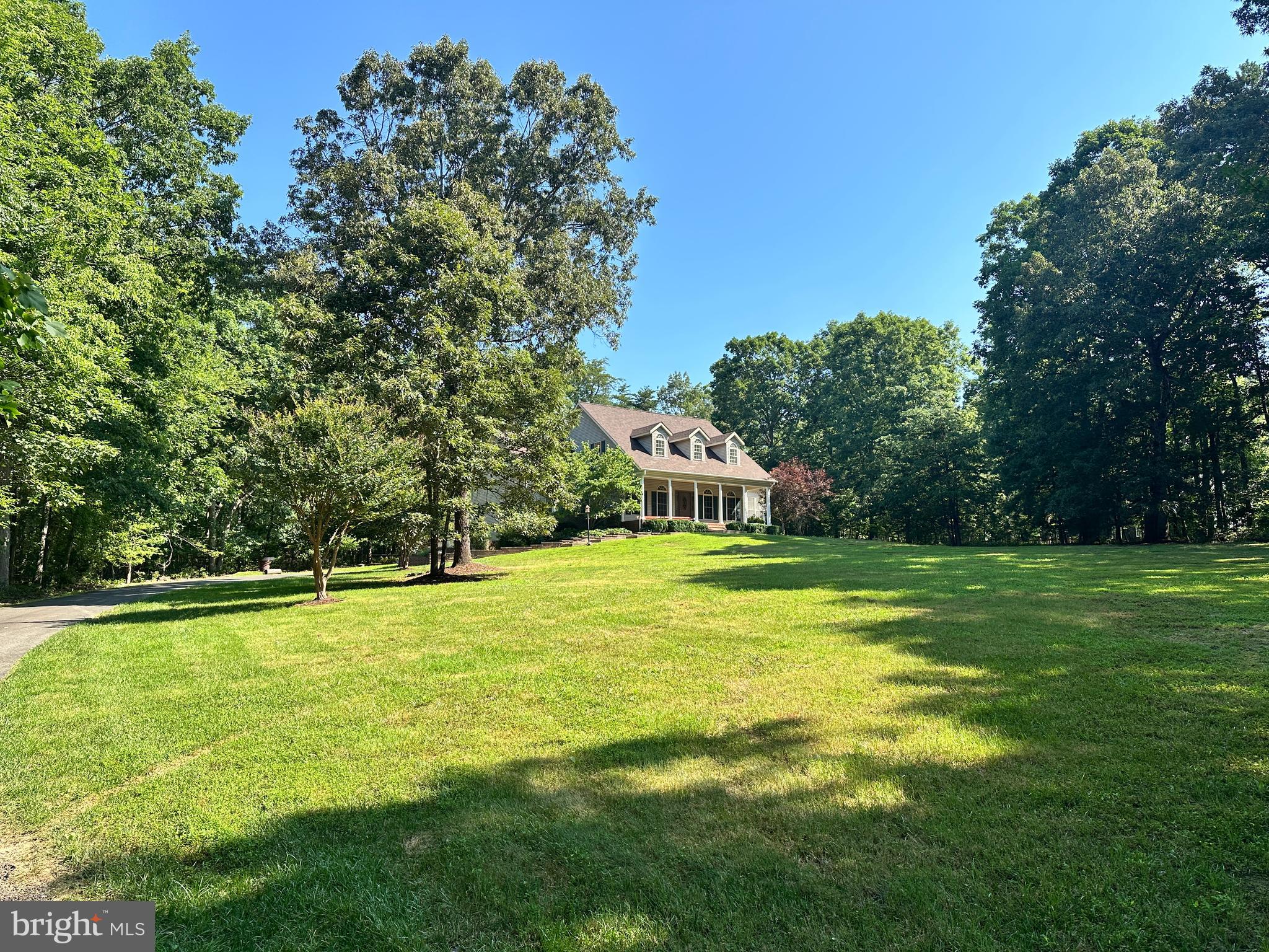 8801 BOULEVARD OF THE GENERALS