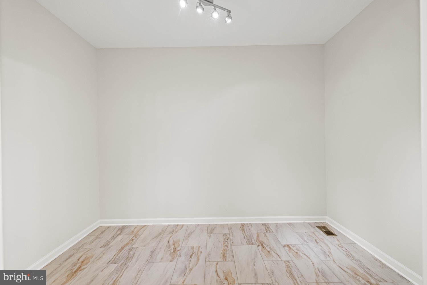 ESTATES OF LEE-JACKSON - Residential