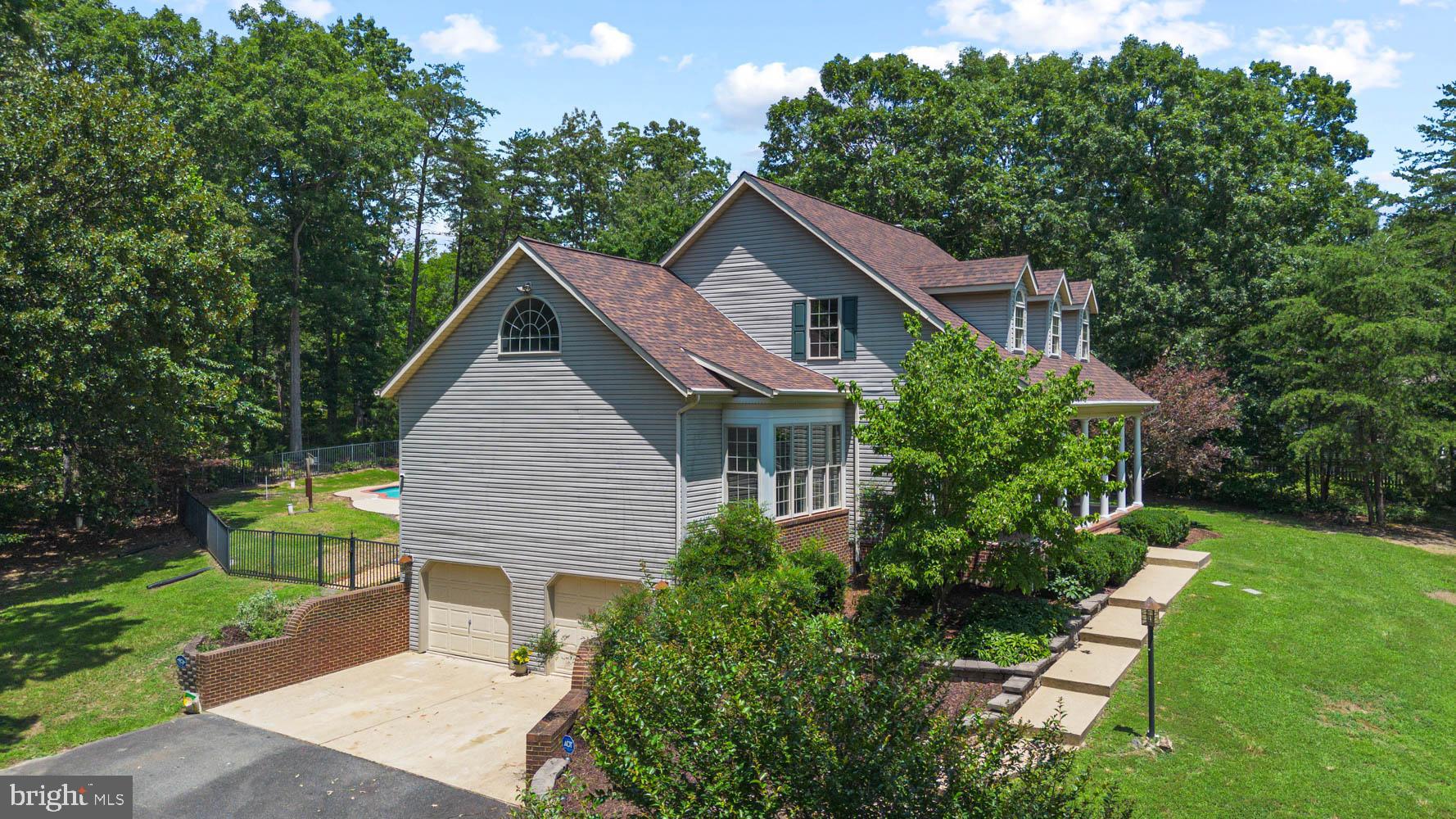 ESTATES OF LEE-JACKSON - Residential