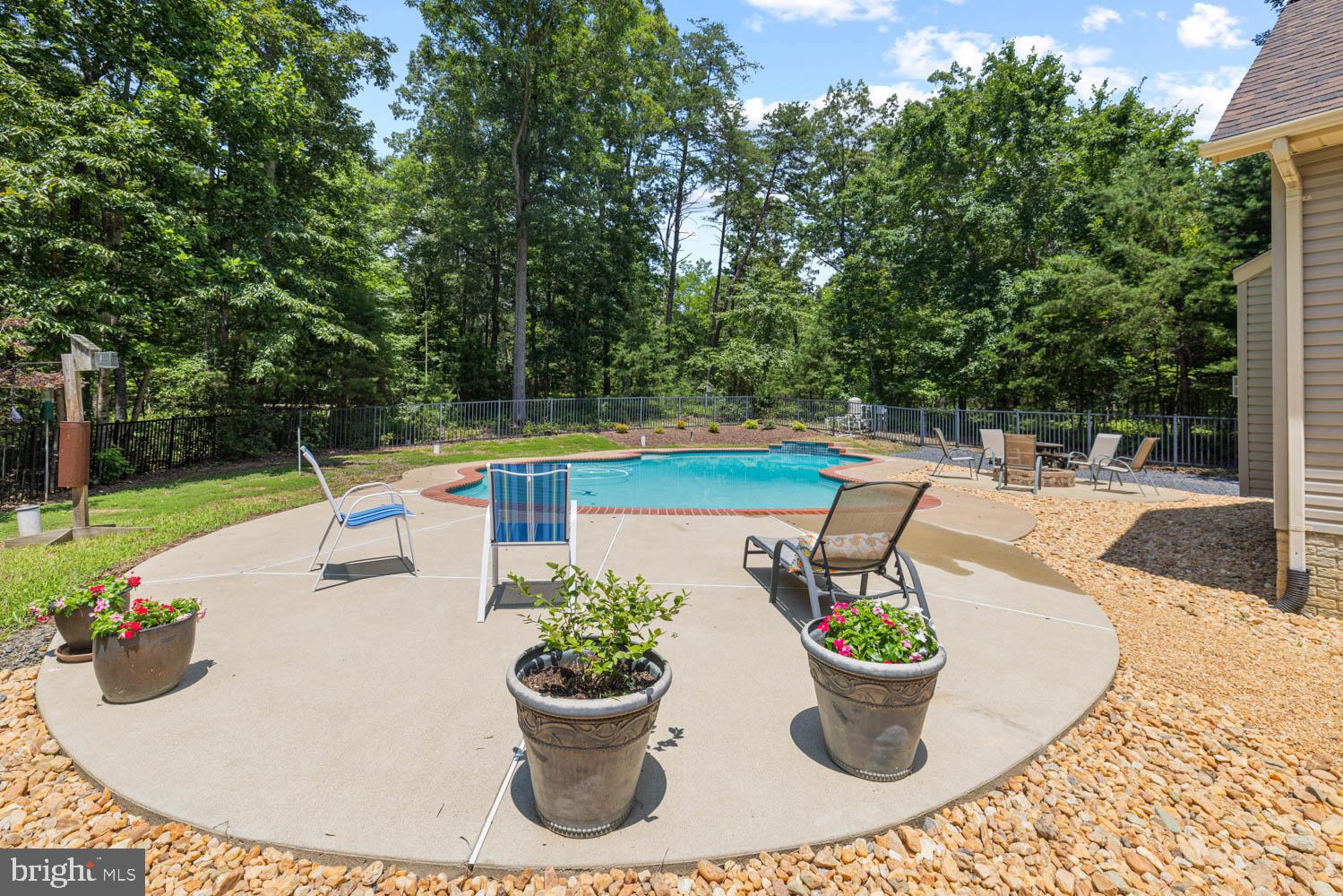 ESTATES OF LEE-JACKSON - Residential