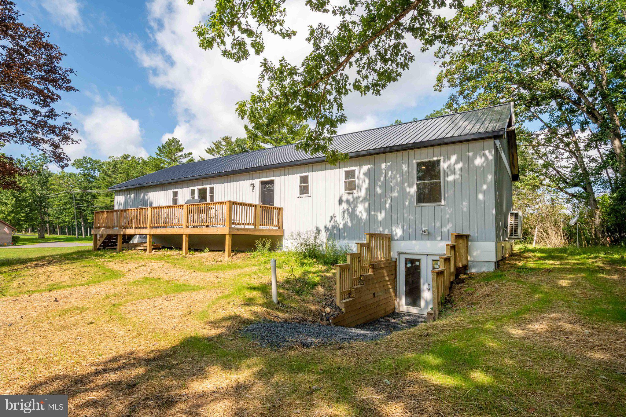 1407 BROADFORD ROAD