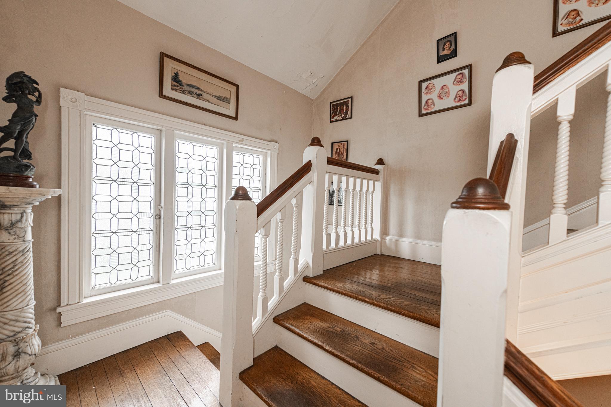 SOUTH WAYNE - Residential