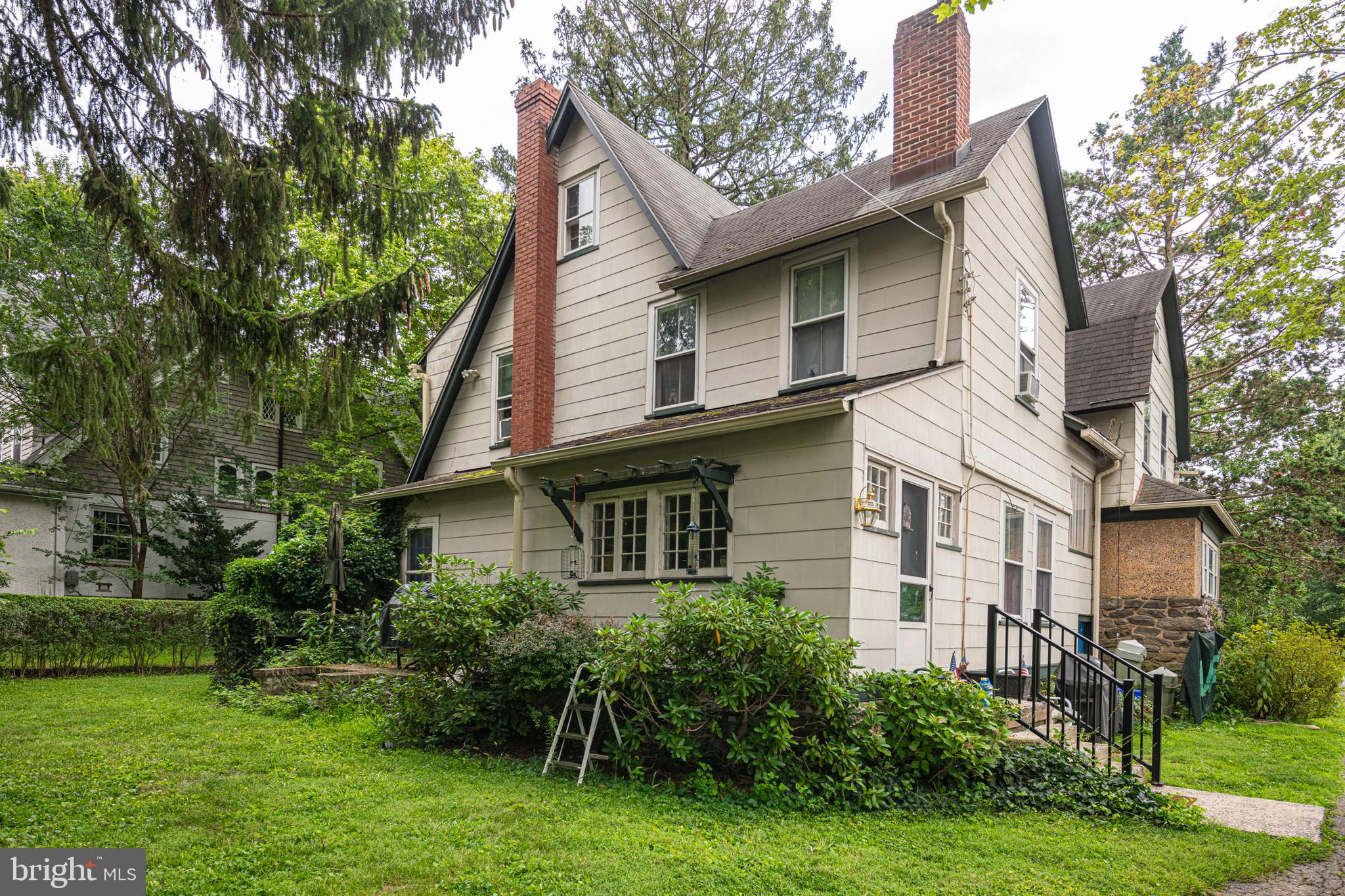 SOUTH WAYNE - Residential