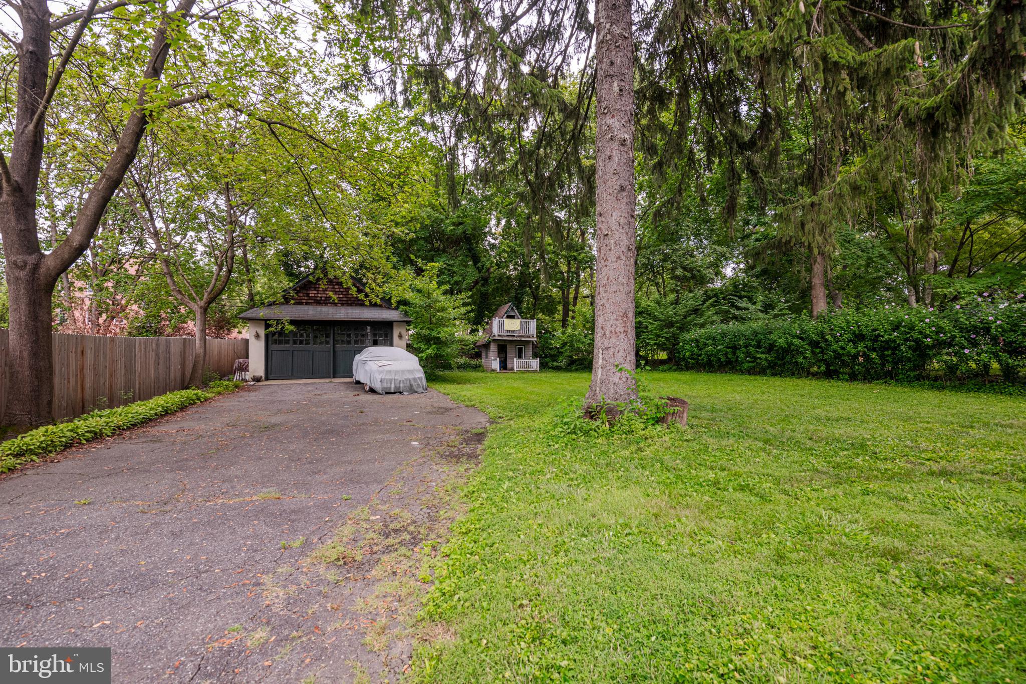 SOUTH WAYNE - Residential