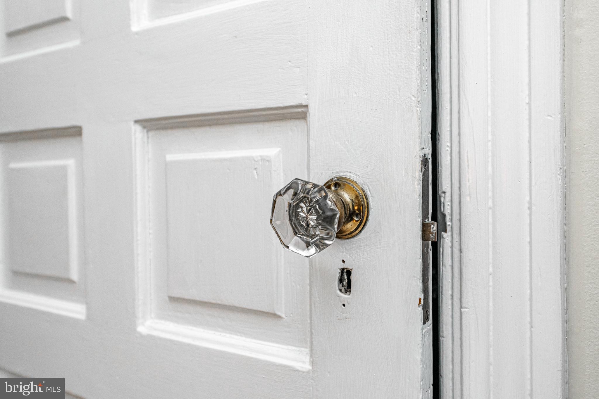 SOUTH WAYNE - Residential