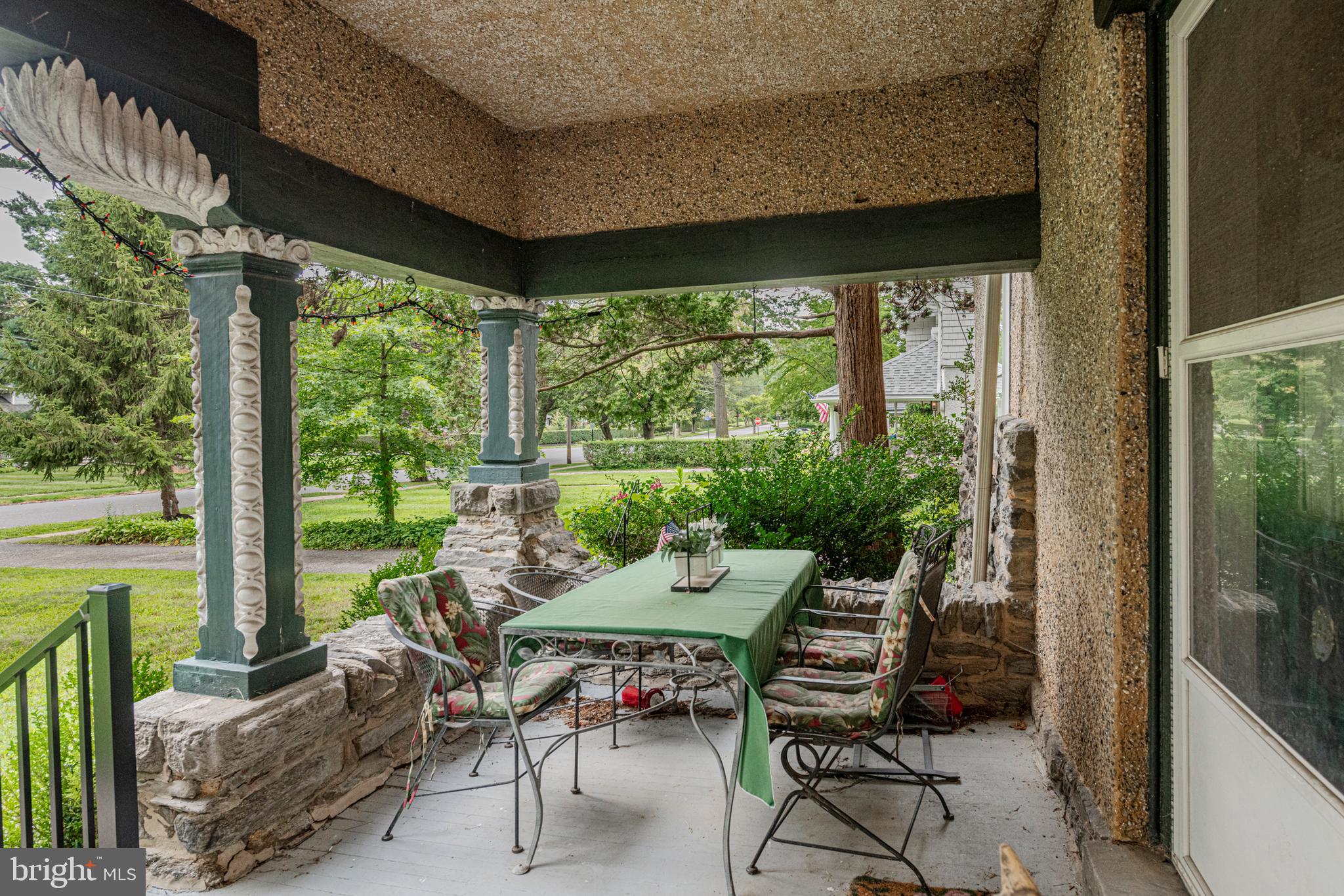 SOUTH WAYNE - Residential