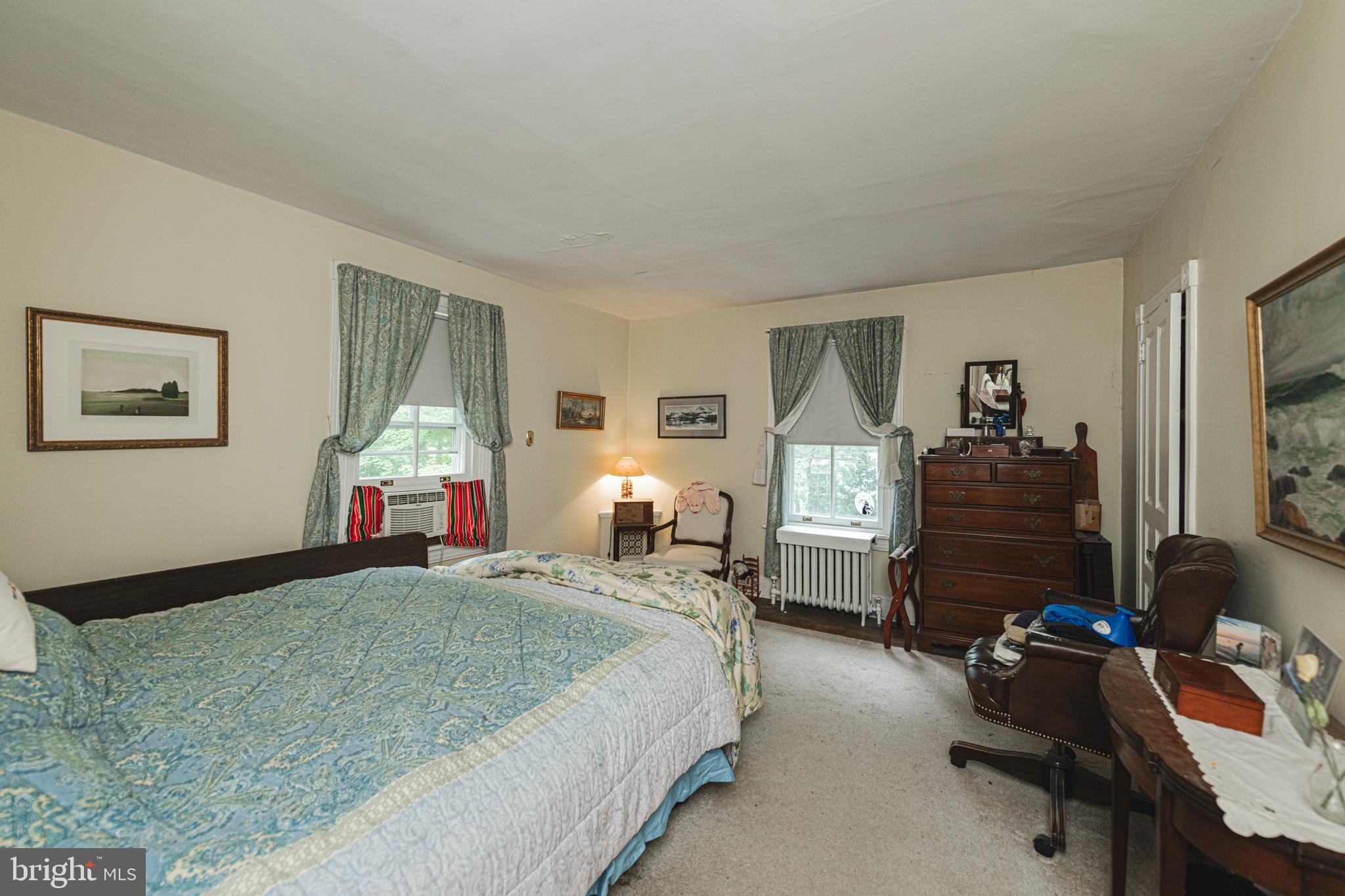 SOUTH WAYNE - Residential