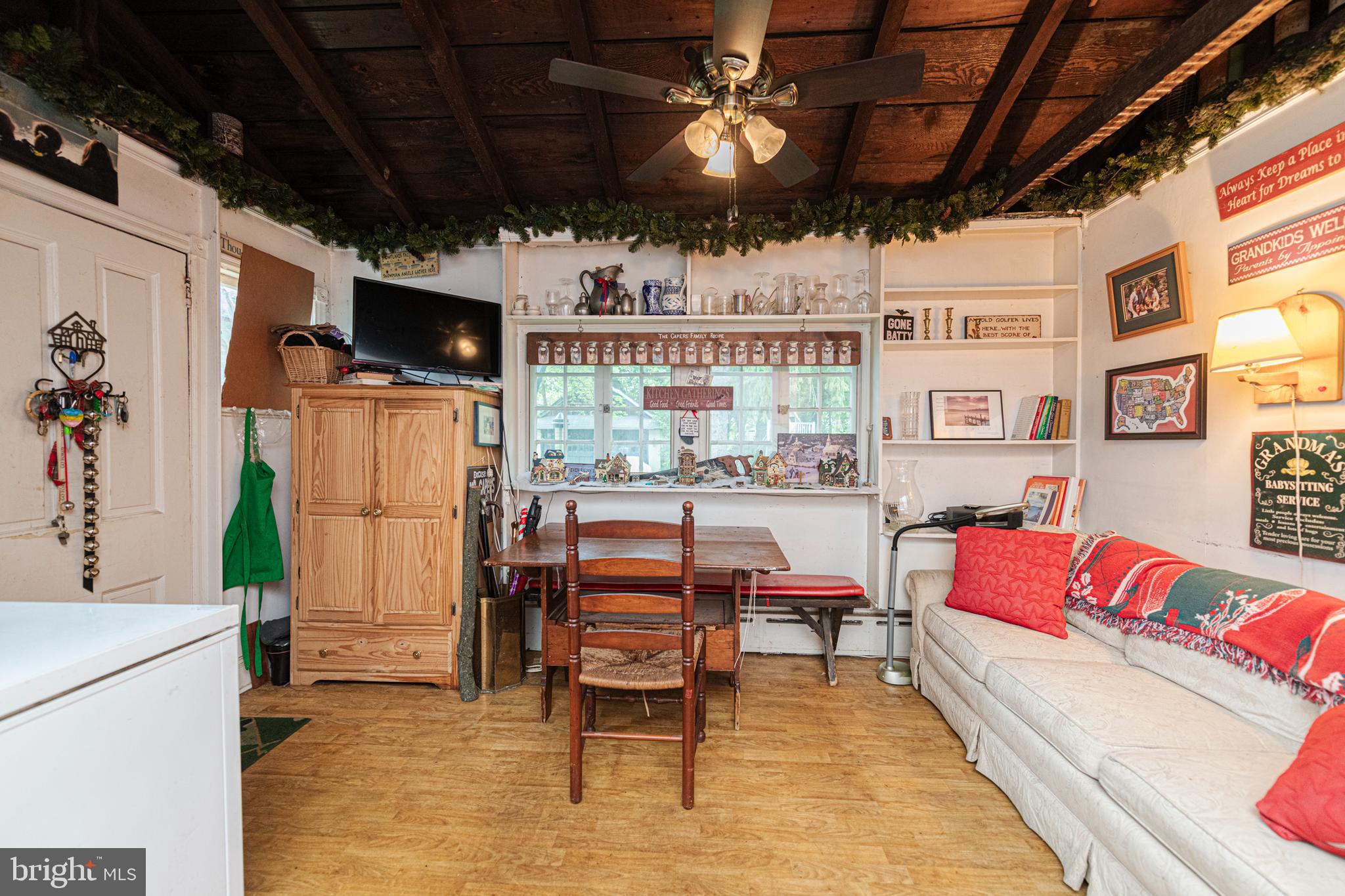 SOUTH WAYNE - Residential