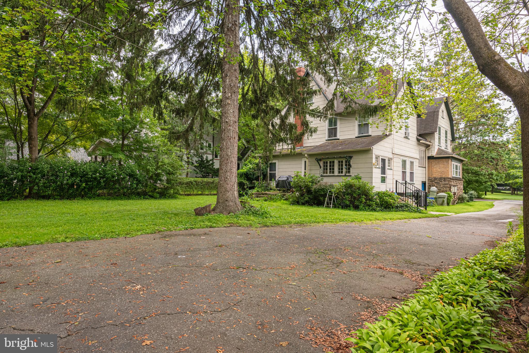 SOUTH WAYNE - Residential