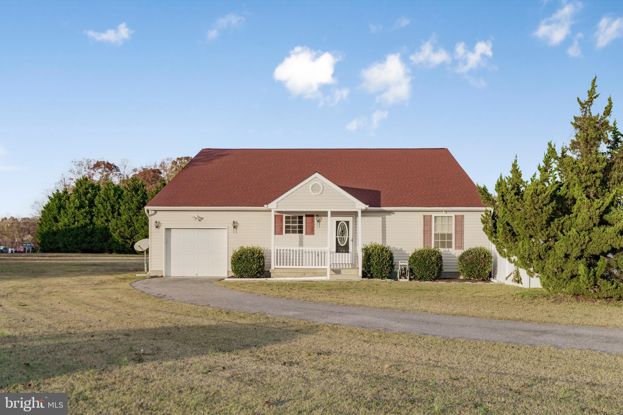 COOMBS OAKS - Residential Lease