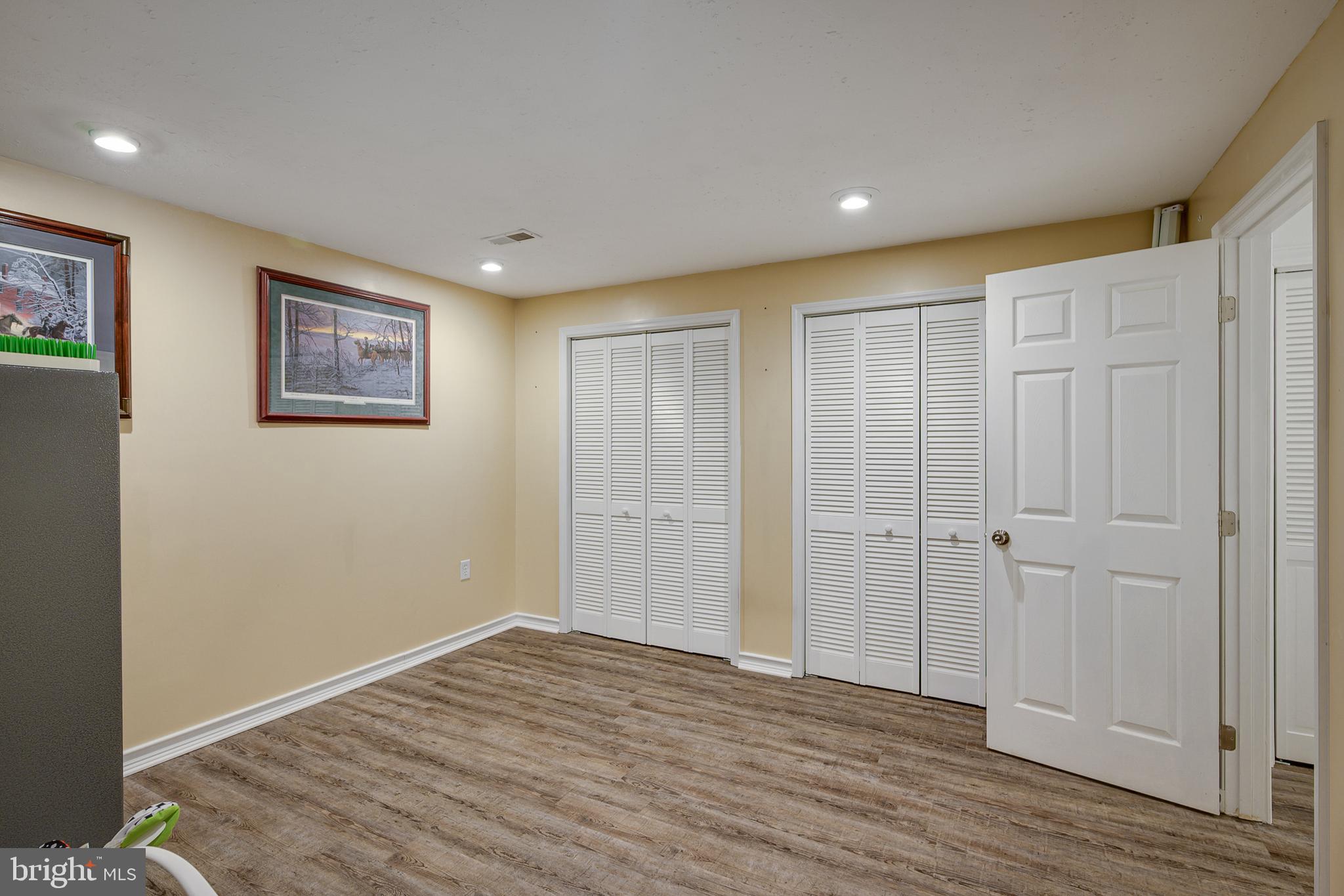 MIDDLE CREEK - Residential