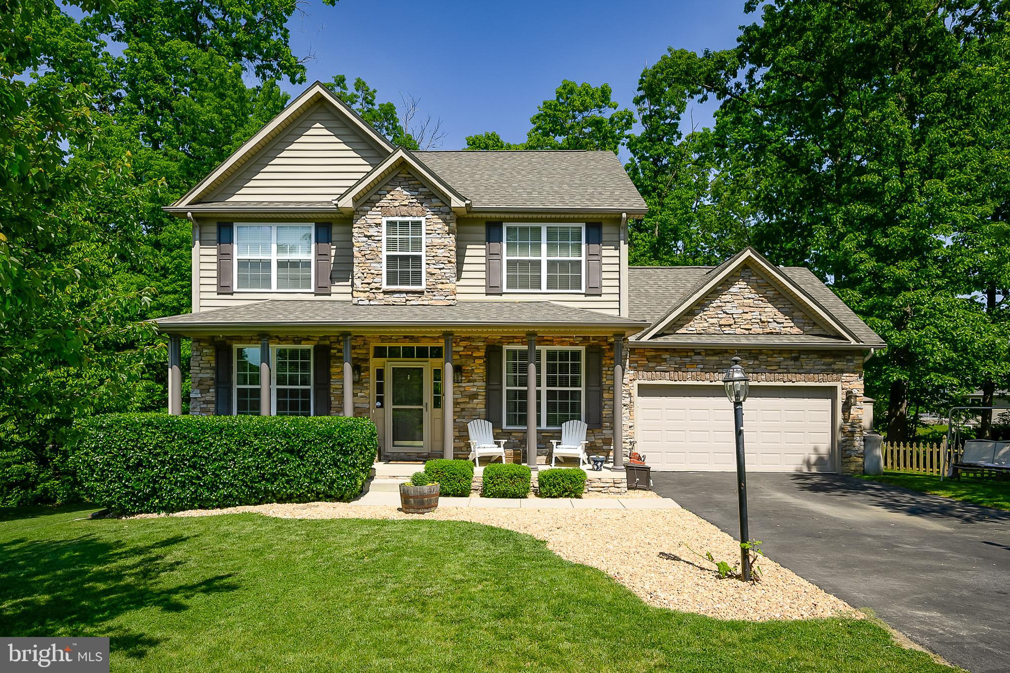 MIDDLE CREEK - Residential